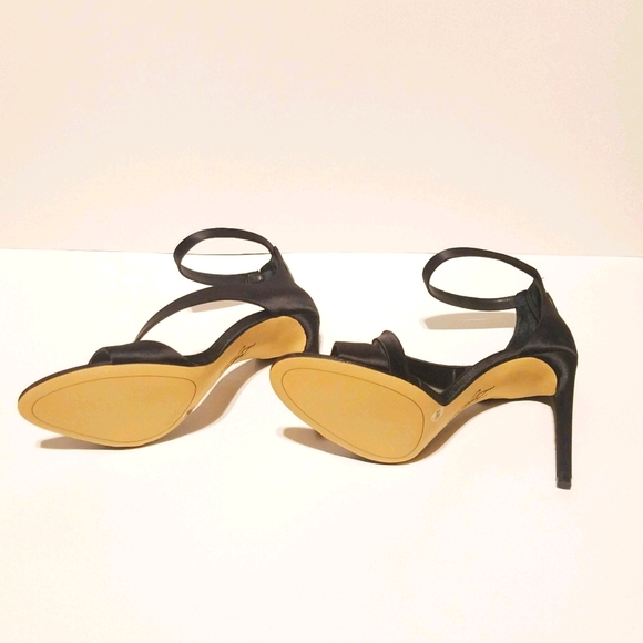 Imagine by Vince Camuto - Picture 6 of 8